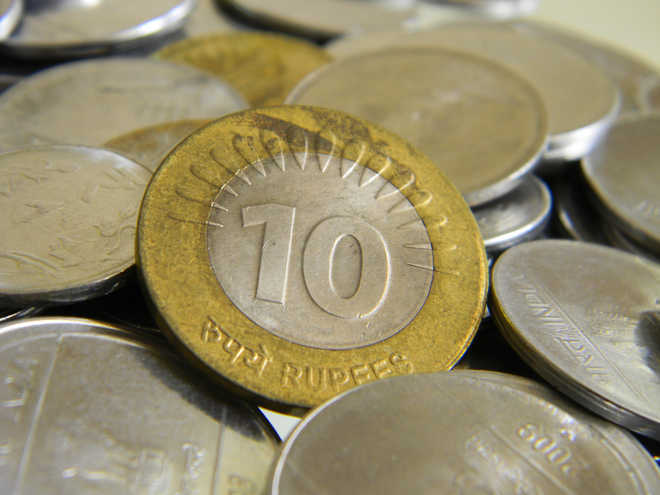 RBI  dispels rumours  of fake Rs 10 coins