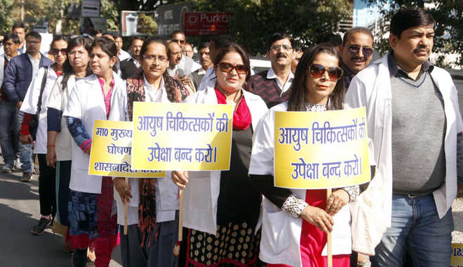 Ayurvedic doctors hold protest