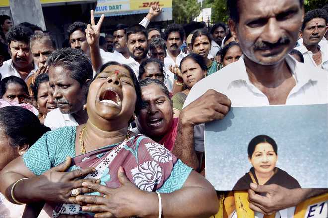Supporter in TN dies of shock after hearing Amma''s health status