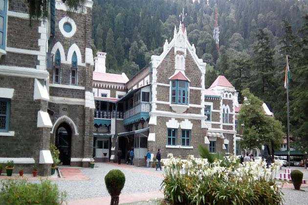 U’khand HC sets Feb 15 deadline for ex-CMs to vacate bungalows