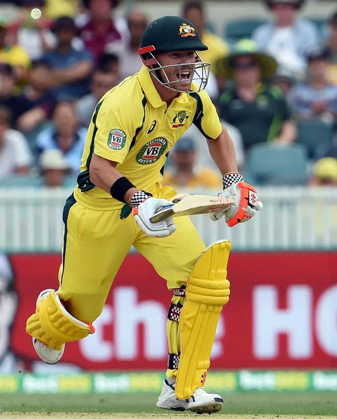 Six-ton Warner helps Australia take series