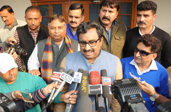 BJP leaders not on same page over Hurriyat invite to tourists