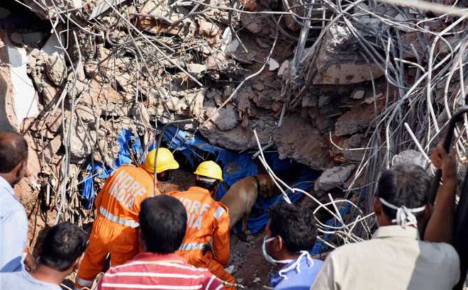 11 bodies recovered from collapsed building in Hyderabad
