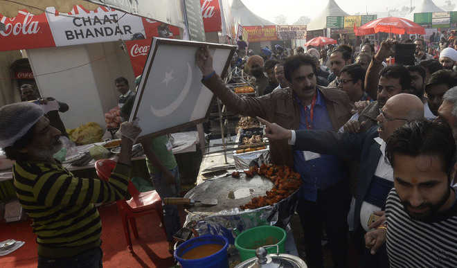 Radicals storm Pak stall at trade fair