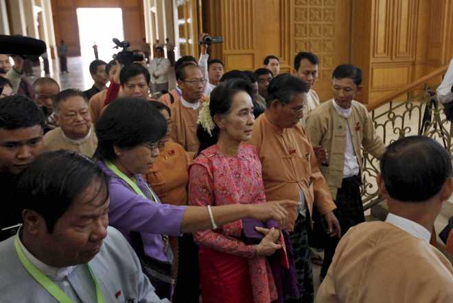Myanmar House begins new session dominated by Suu Kyi party
