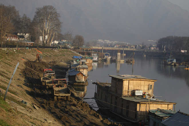 Dredging  from Jhelum, spill channel outsourced