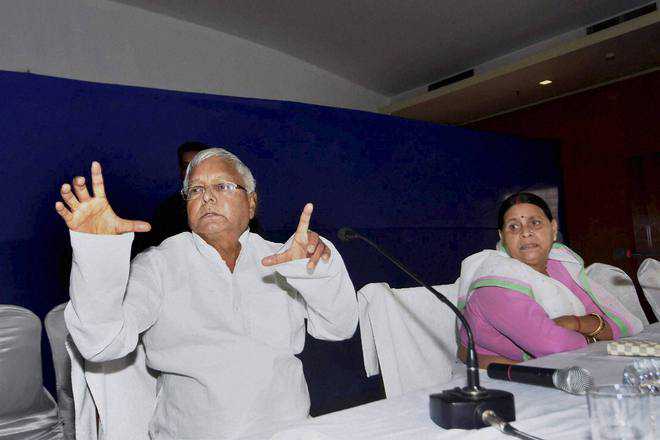 Wife or daughter? Lalu in a fix over RS nominations