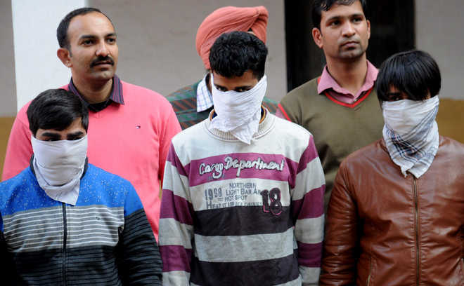 3 telecallers held for duping people