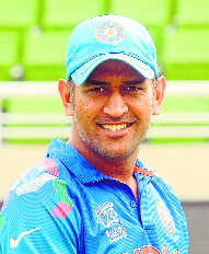 Stung by fixing claims, Dhoni threatens to sue newspaper