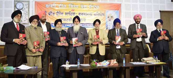 Discussion on contribution of Bhai Veer Singh to literature
