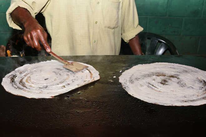 Why dosa prices not down? RBI guv blames it on tawa!