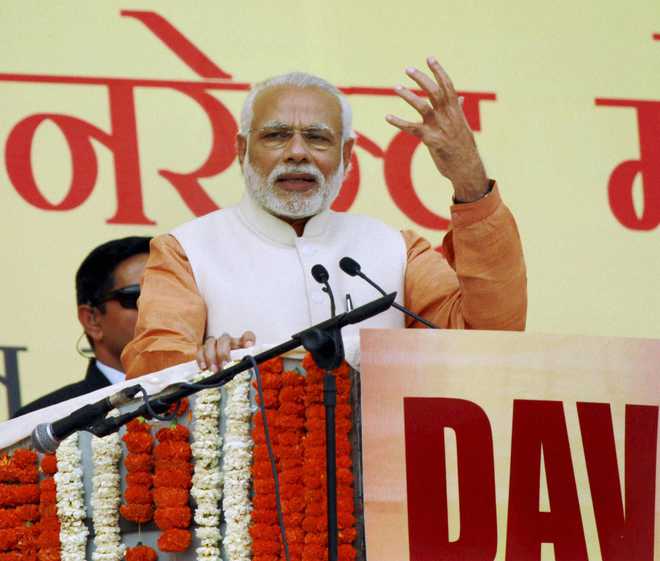 India progresses as world battles economic crisis: PM