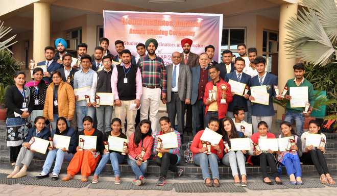 Global students win two gold at IIT fest : The Tribune India