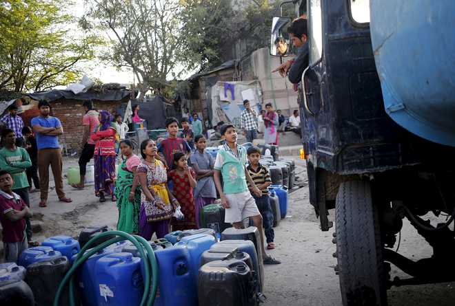Delhi faces water crisis; schools to remain shut tomorrow