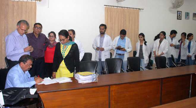 MCI team visits medical college for inspection