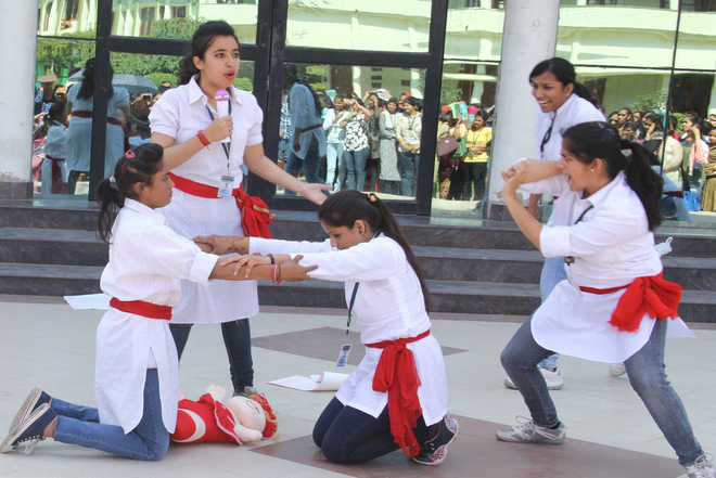 Nukkad natak, women’s health issues discussed at PIMS