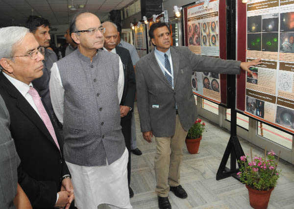 Need to expand public, private healthcare: Jaitley