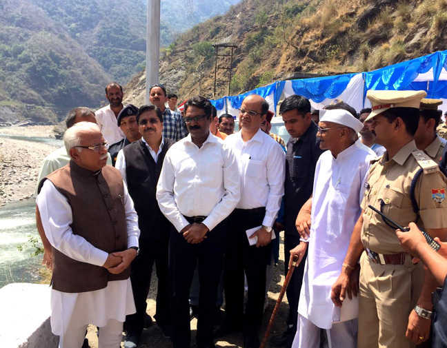 Haryana CM calls up Uma for funds for Lakhwar dam