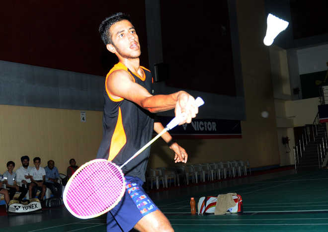 Abhishek, Ishita win junior badminton crowns