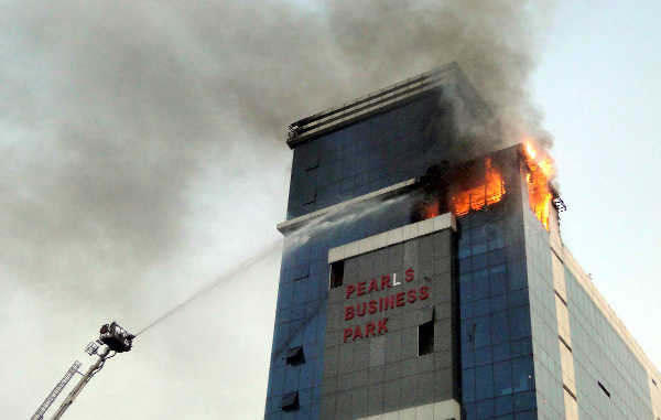 Multi-storeyed office-shopping complex catches fire, no casualty