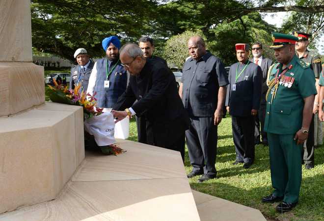 Mukherjee pays respect to ''unknown'' Indian soldiers of WW-II