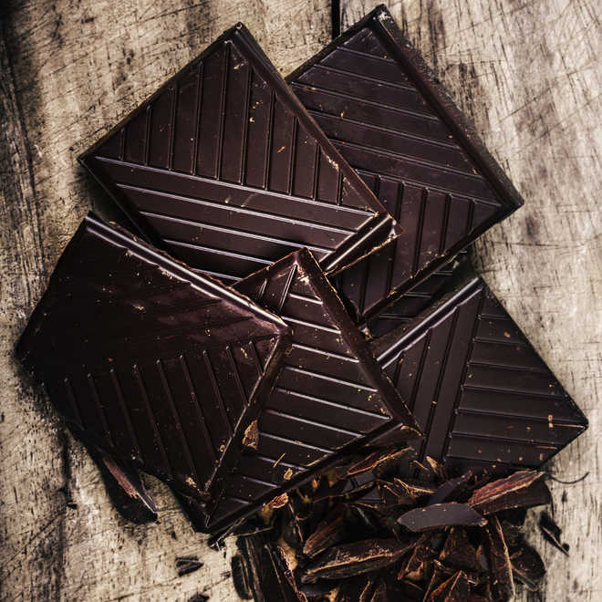 Dark chocolate may boost athletic performance: study
