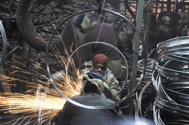 Manufacturing growth slows down to 4-month low: PMI