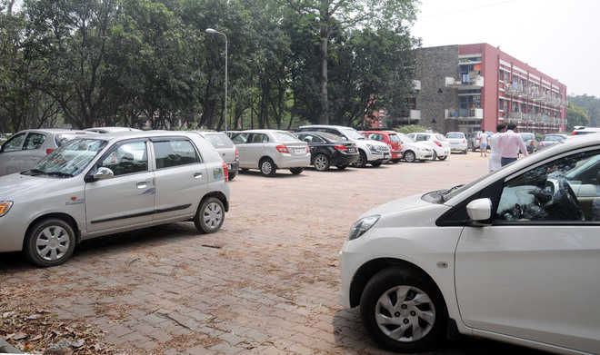 Paid parking for outsiders at Panjab varsity from May 15