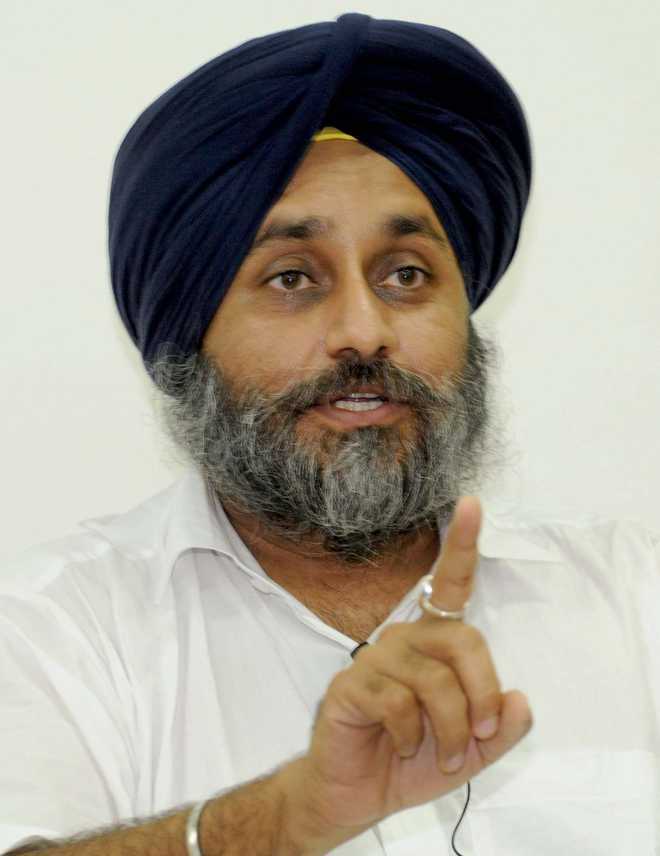 Don’t let gangsters become heroes, Sukhbir tells police