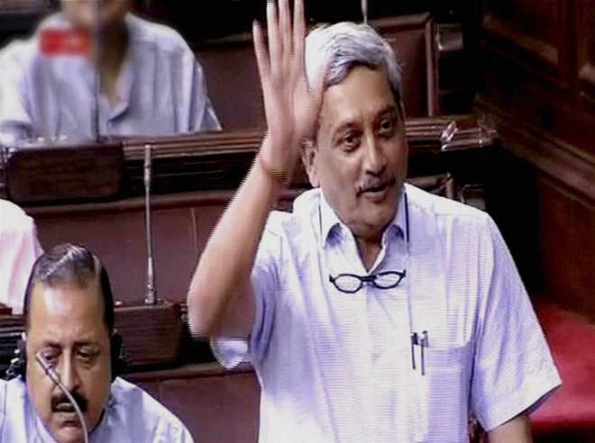 'Invisible hand' prevented Agusta probe earlier, says Parrikar