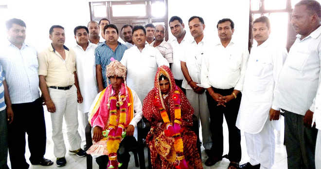 Social body solemnises Dalit girl’s marriage