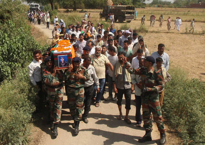 Kathua bids adieu to its soldier shot in Manipur