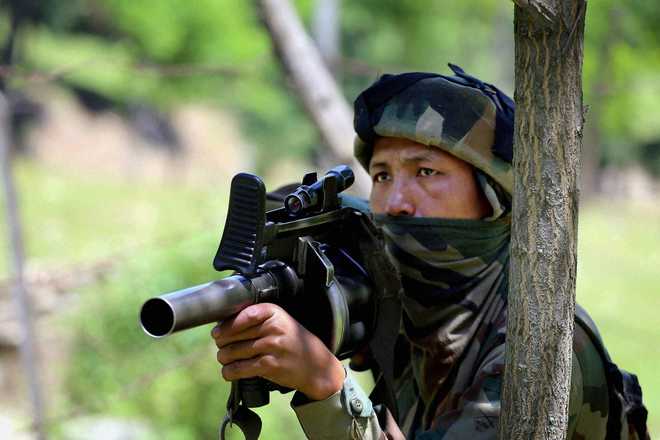 2 militants killed in a gunfight in Kashmir