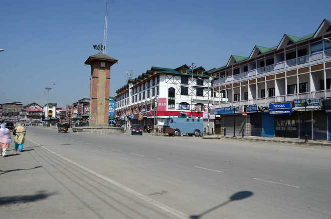 Shutdown over Sainik colony issue halts life in Kashmir