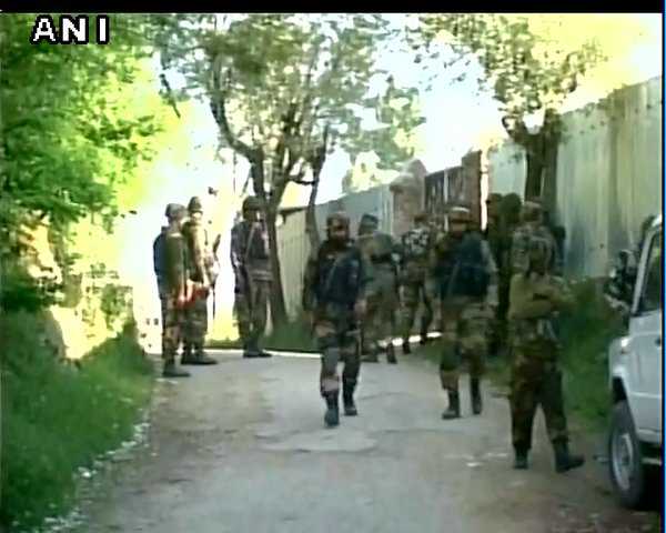 Soldier, 3 militants killed in separate encounters in Kashmir