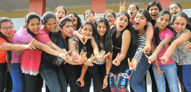 CBSE declares Class 10 result, over 1.68 lakh students score 10 CGPA