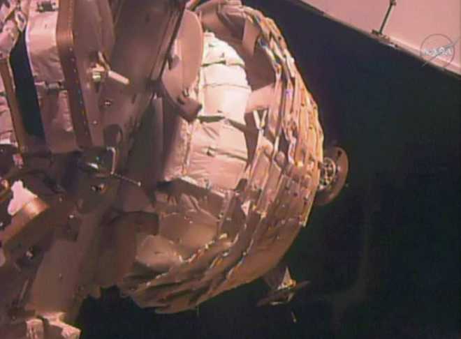 NASA inflates spare room in space