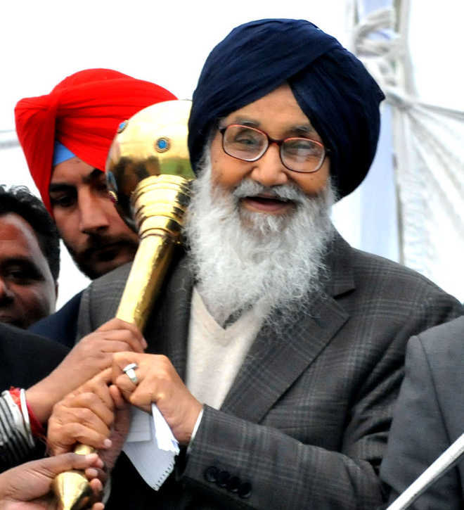 Badal rules out early Assembly polls in Punjab