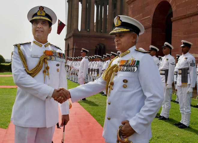 Admiral Sunil Lanba takes charge as Chief of Naval Staff