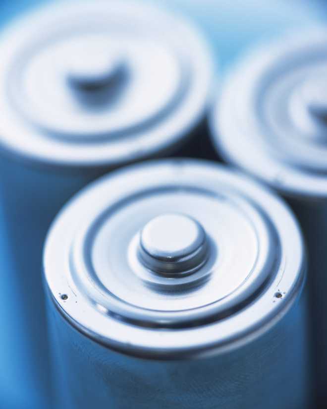 Scientists recover high purity metals from battery waste
