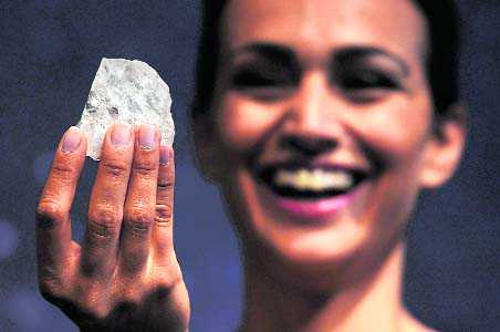World’s largest diamond previewed in London