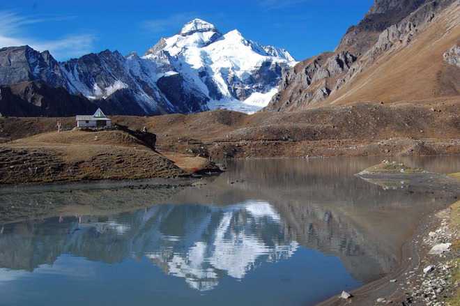 Thrilling Himalayan routes not open to trekkers