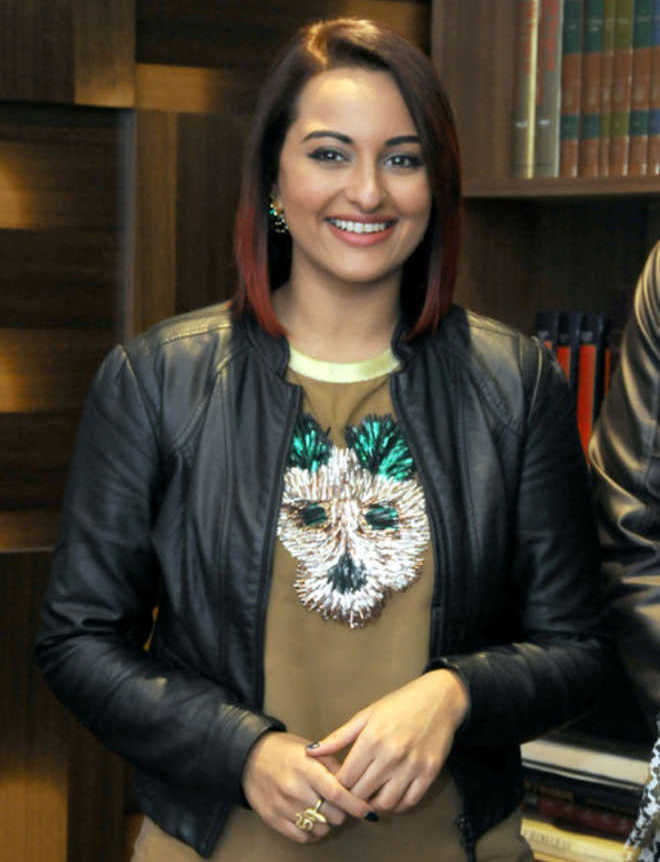 660px x 862px - I will think about Hollywood if offered good roles: Sonakshi : The Tribune  India