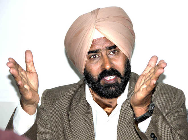 Sidhu and I can make a good combination: Pargat