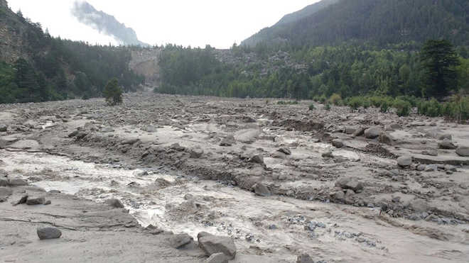 4 days on, Sangla-Chitkul link yet to be restored