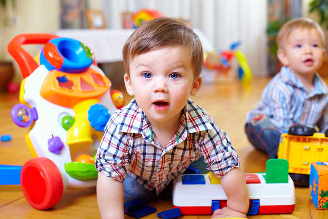 Background noise may hinder toddlers’ ability to learn words
