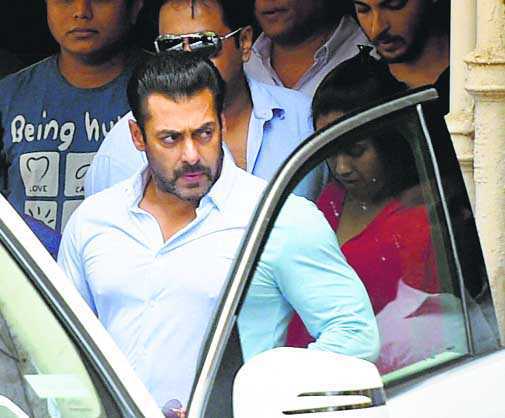 Actor Salman Khan acquitted of poaching charges