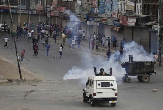 Curfew ends, one more dies in fresh clashes