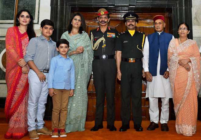 Anurag Thakur commissioned into Territorial Army