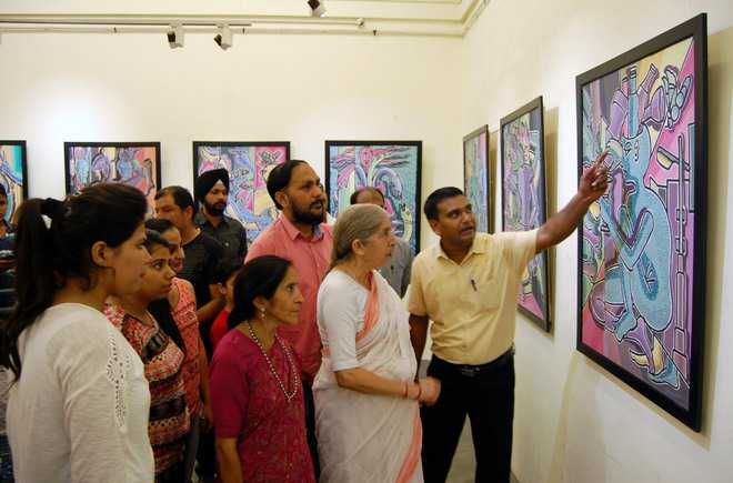 Three-day exhibition opens at art gallery